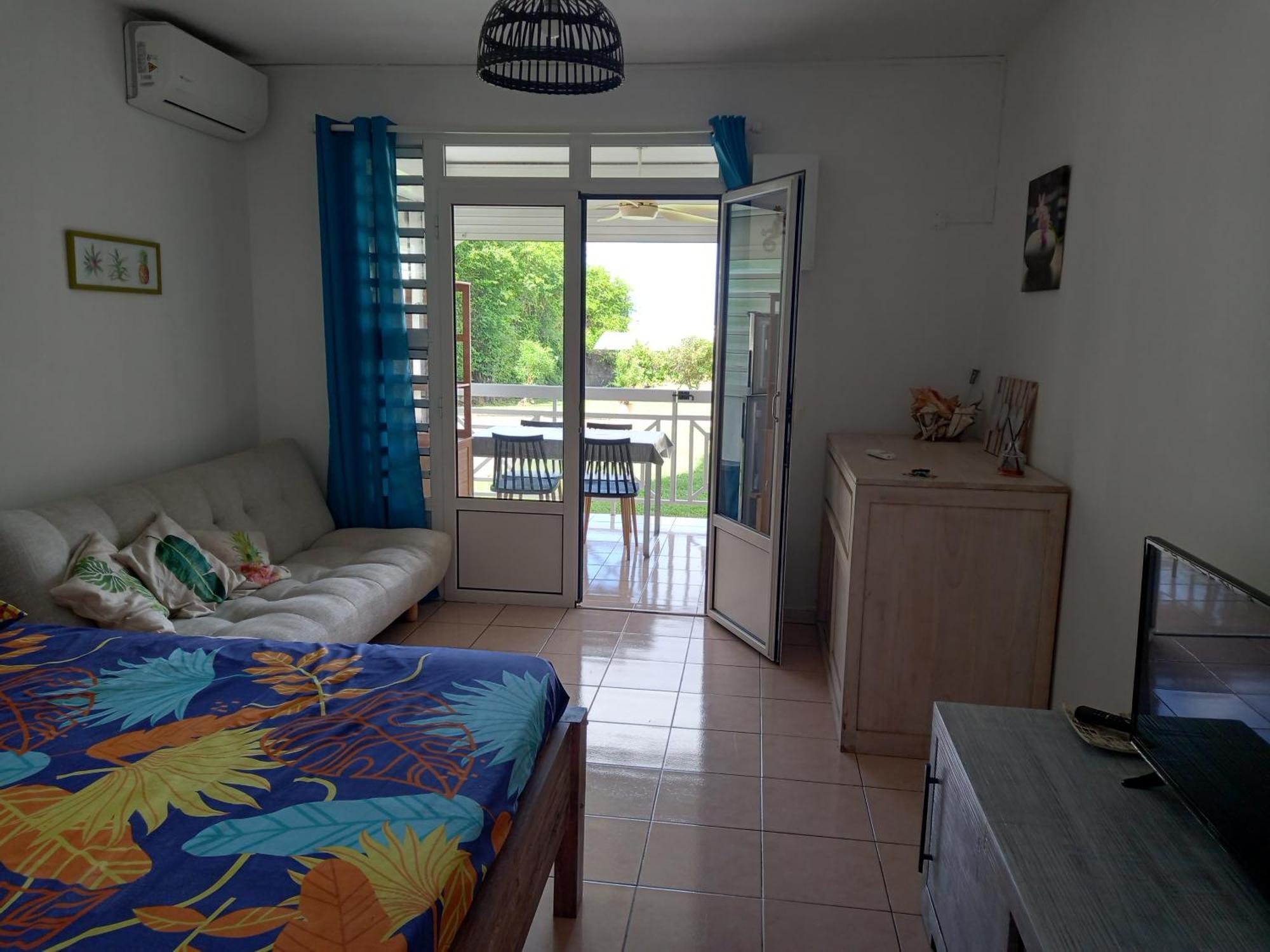 Appartement A Anse Mabouya En Rez De Jardin Avec Piscine A Proximite Des Plages Sainte-Luce Exterior photo